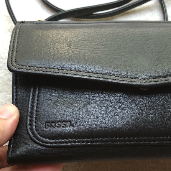 💕FOSSIL Small Crossbody Bag💕 - Picture 4 of 16